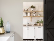 Detail photo of kitchen and scullery